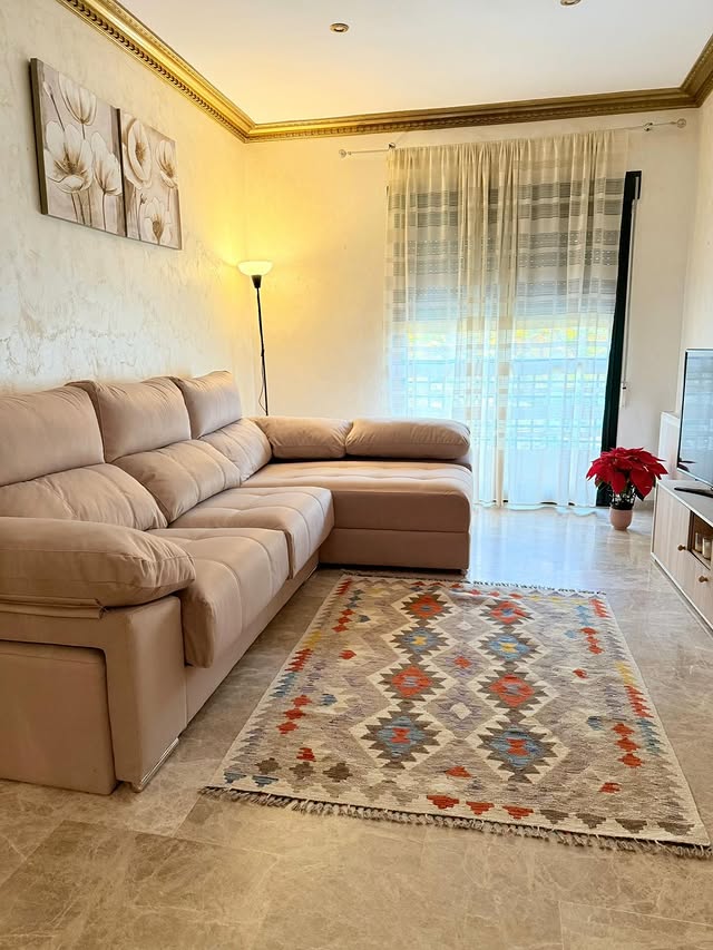 Is it safe to ship a carpet from Turkey to the US/Europe?