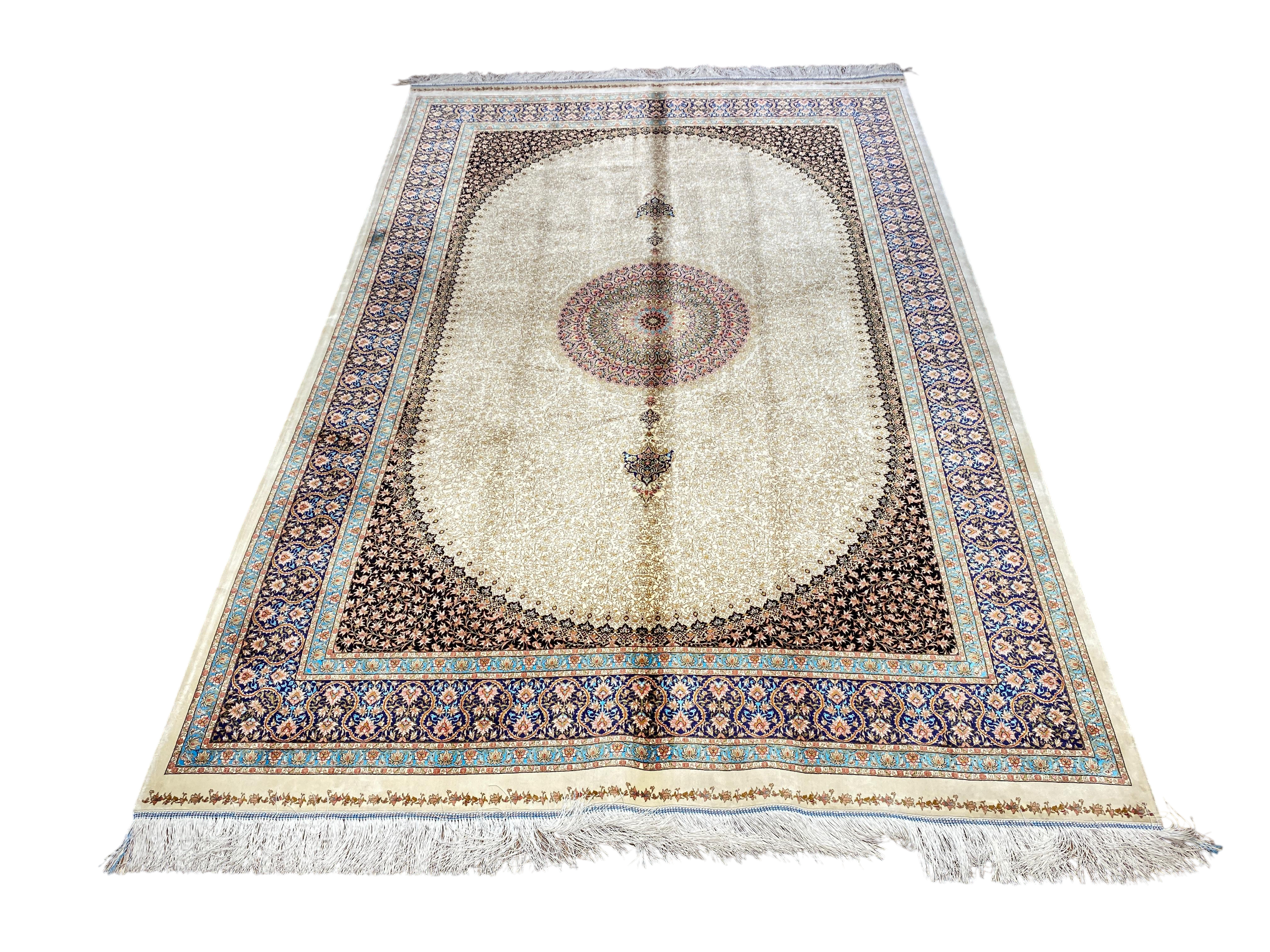 Classic Silk Carpet 814A