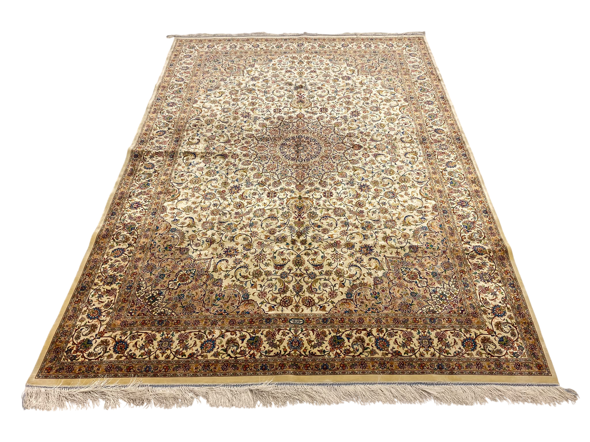 Classic Silk Carpet 822A